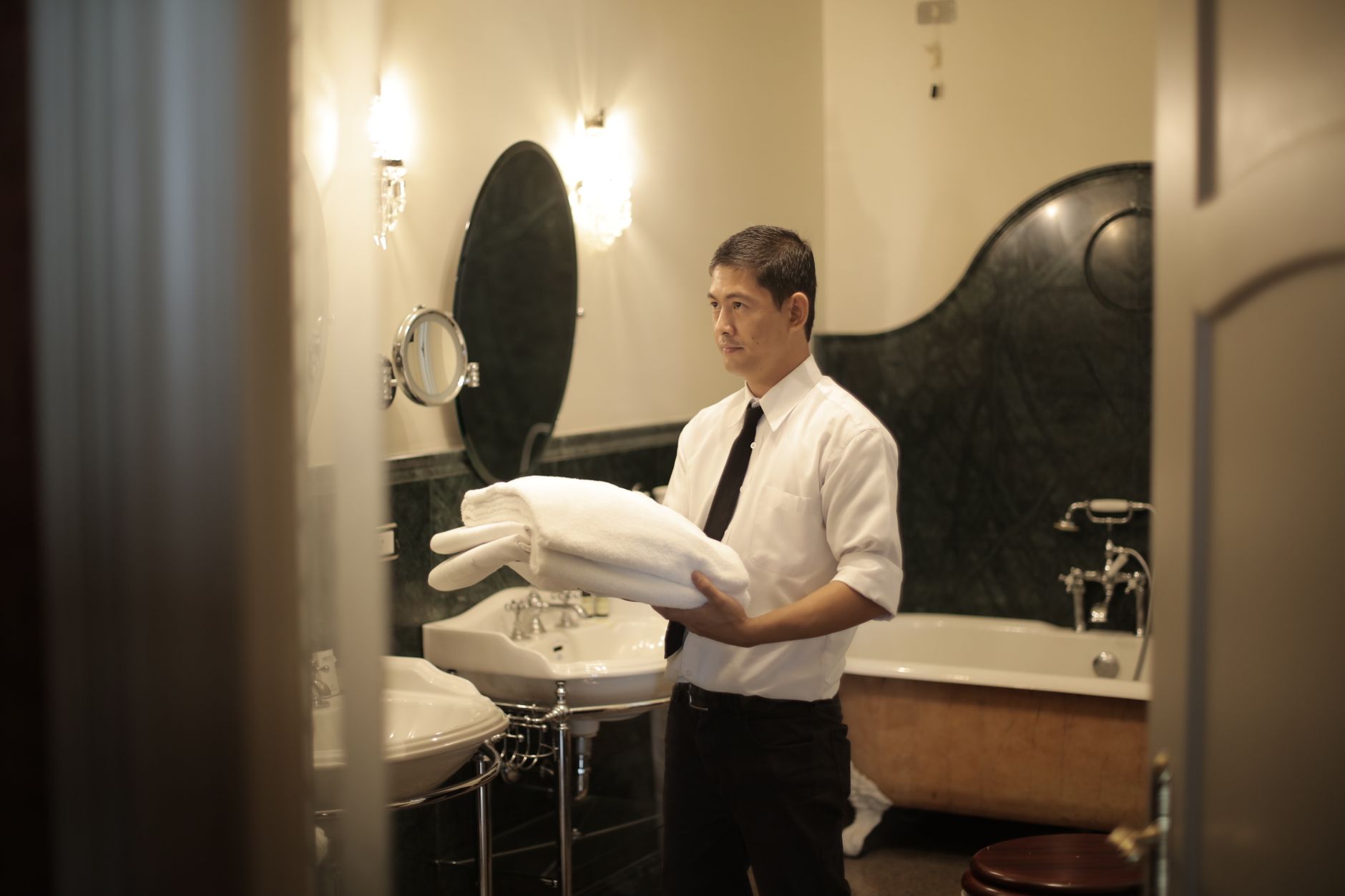 Effective Bathroom Cleaning in Frankfurt: Your Comprehensive Checklist